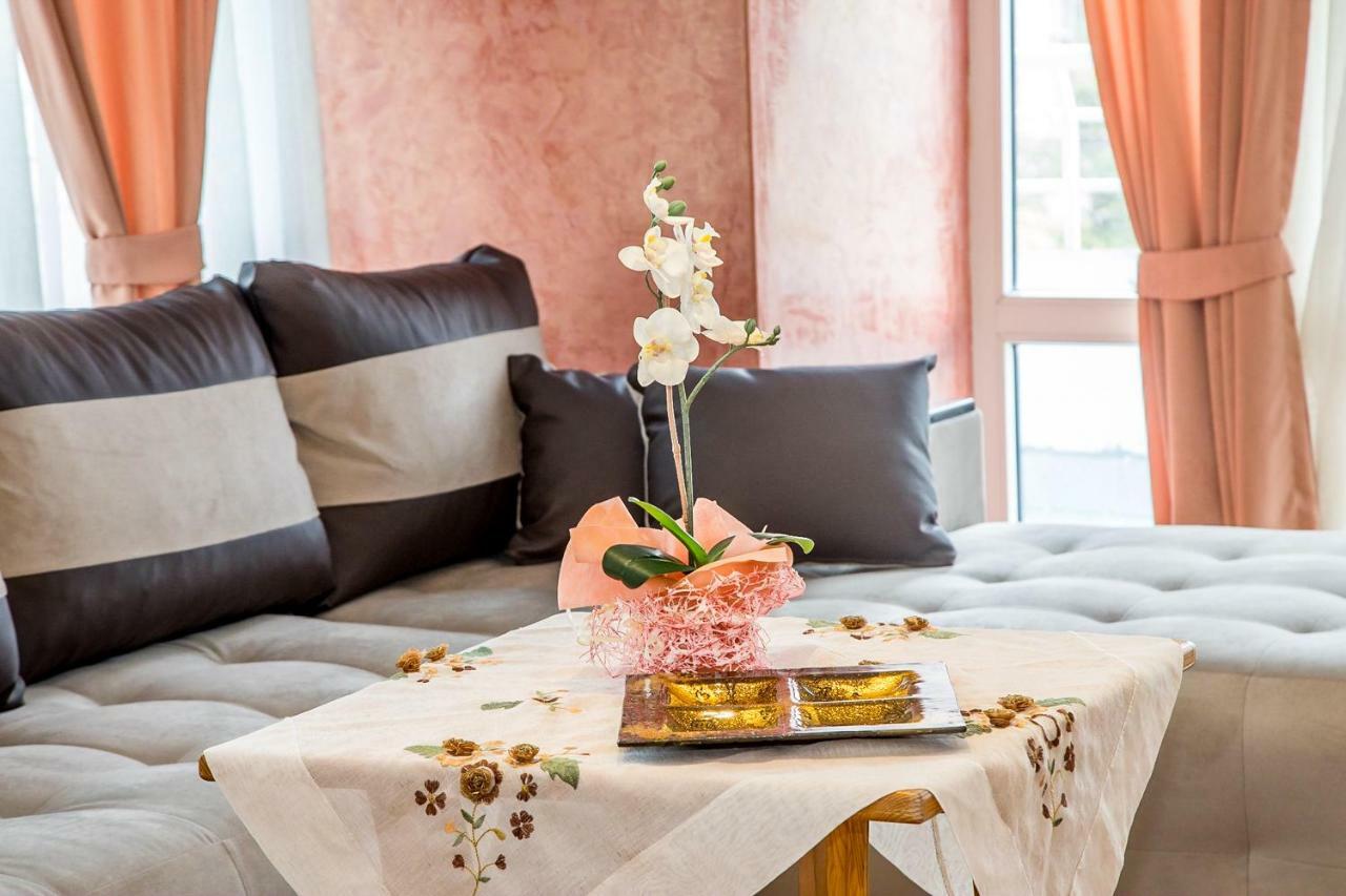 Spacious & Sunny Maisonette With Terrace Near Centre By Flаt Manаger بورغاس المظهر الخارجي الصورة